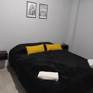 Departamento Amueblado A Estrenar Con Capacidad Hasta 6 Personas Incluye Camas,ropa De Cama , Vajilla Completa, Artefactos De Cocina Eléctricos, Smarttv, 3 , 2 Baños, Patio Con Churasquera Y Cochera Hasta 3 Autos Mendoza
