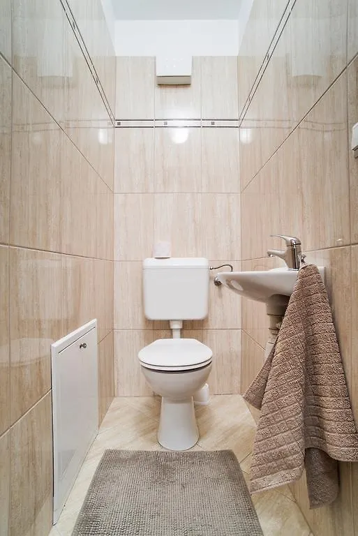 Lovely Corvin Apartment 부다페스트 0*,
