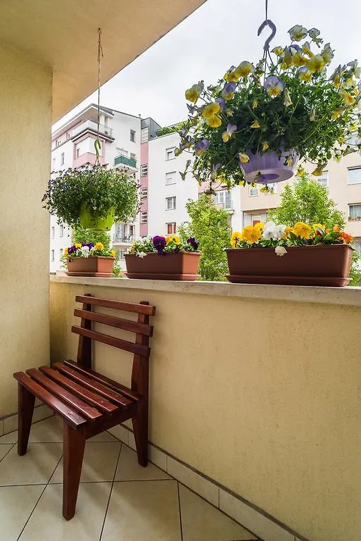 Lovely Corvin Apartment Budapest Hungría